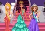 لعبة تلبيس ملكات الجمال للبنات