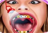 لعبة بنات مشاهير في عيادة الاسنان 2023